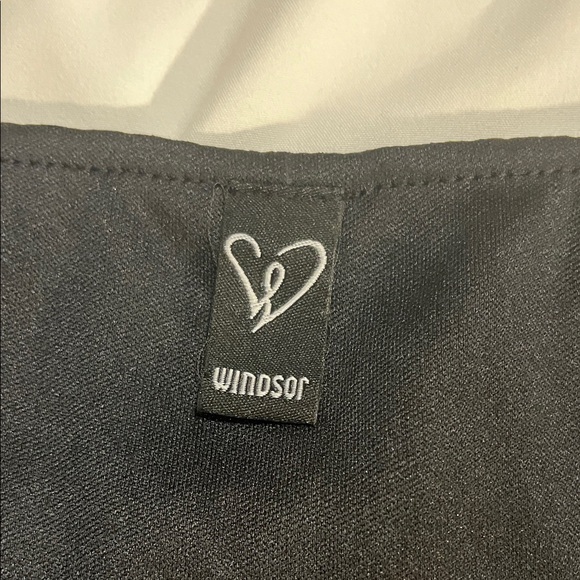 Windsor Black Floral Bustier - Picture 6 of 7